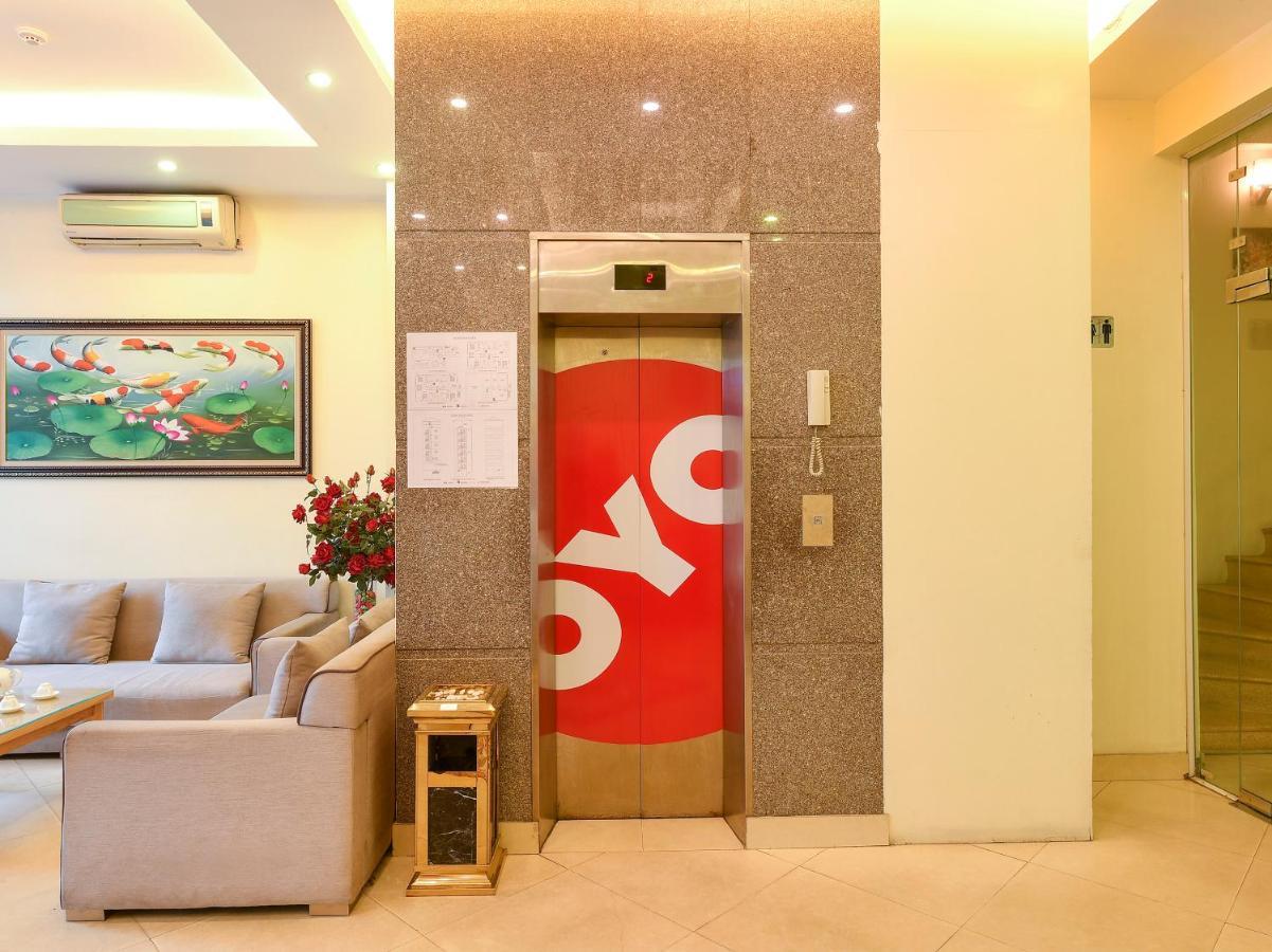 Oyo 210 Saki Hotel Hanoi Exterior photo
