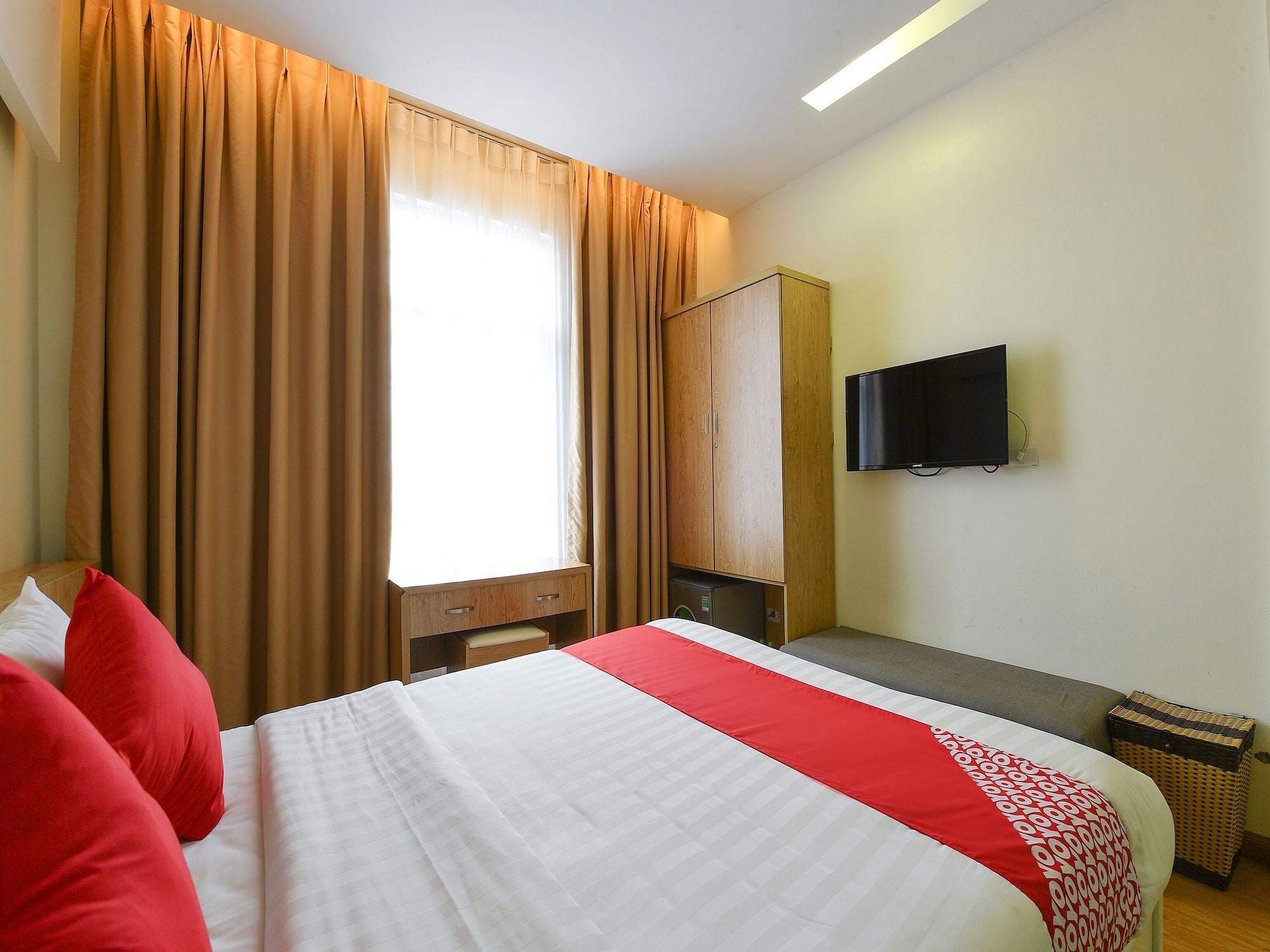 Oyo 210 Saki Hotel Hanoi Exterior photo